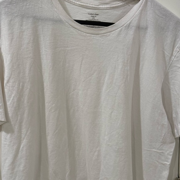 Calvin Klein Other - Calvin Klein White Crewneck T-Shirt Men’s Large Classic Short Sleeve Tee